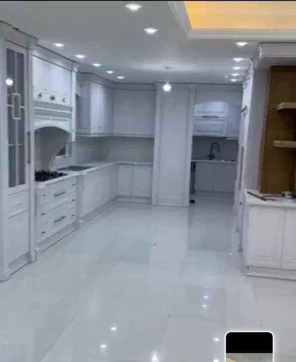 اپارتمان کلیدنخورده ۲۰۰متری/ازادگان۲|اجارهٔ آپارتمان|ارومیه, |دیوار