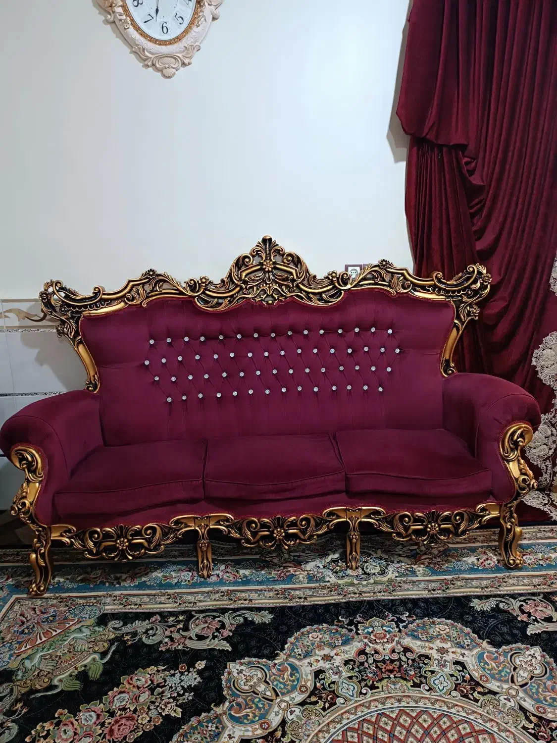 مبل سلطنتی ۷ نفره|مبلمان خانگی و میز عسلی|اقبالیه, |دیوار