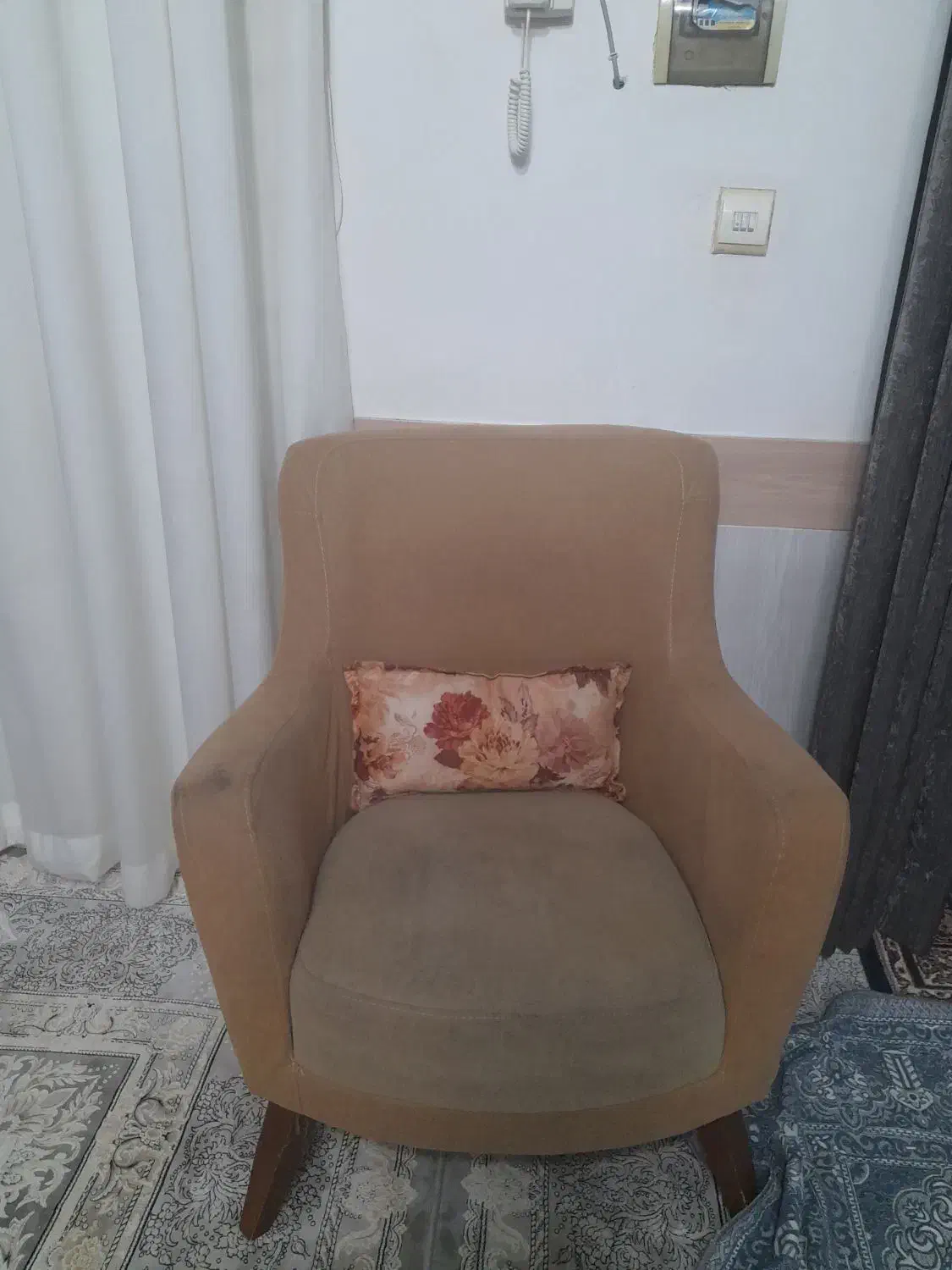 مبل هفت نفره بسیار تمیز|مبلمان خانگی و میز عسلی|تربت جام, یحیی آباد|دیوار