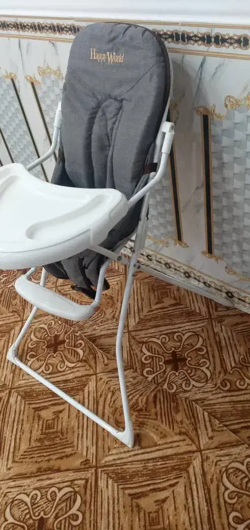 صندلی کودک|تخت و صندلی بچه|آبادان, |دیوار