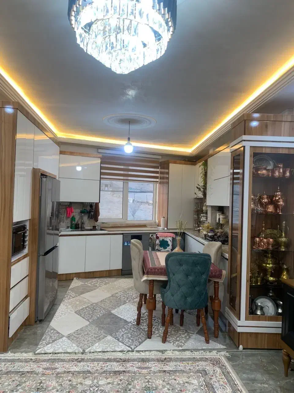 فروش ساختمان ویلایی|فروش خانه و ویلا|فیروزکوه, |دیوار