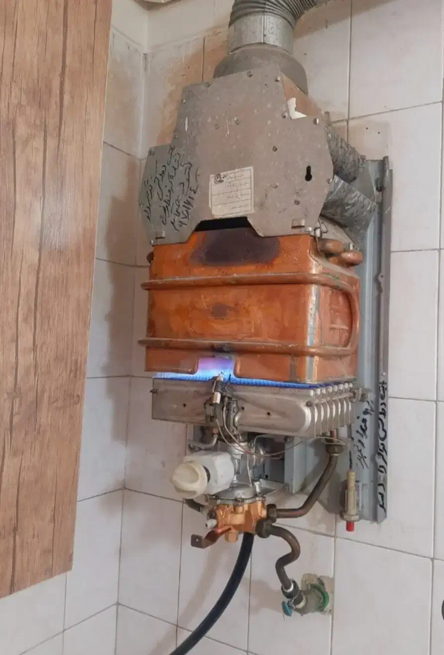 نصب ، تعمیر و سرویس آبگرمکن|خدمات پیشه و مهارت|ملایر, |دیوار