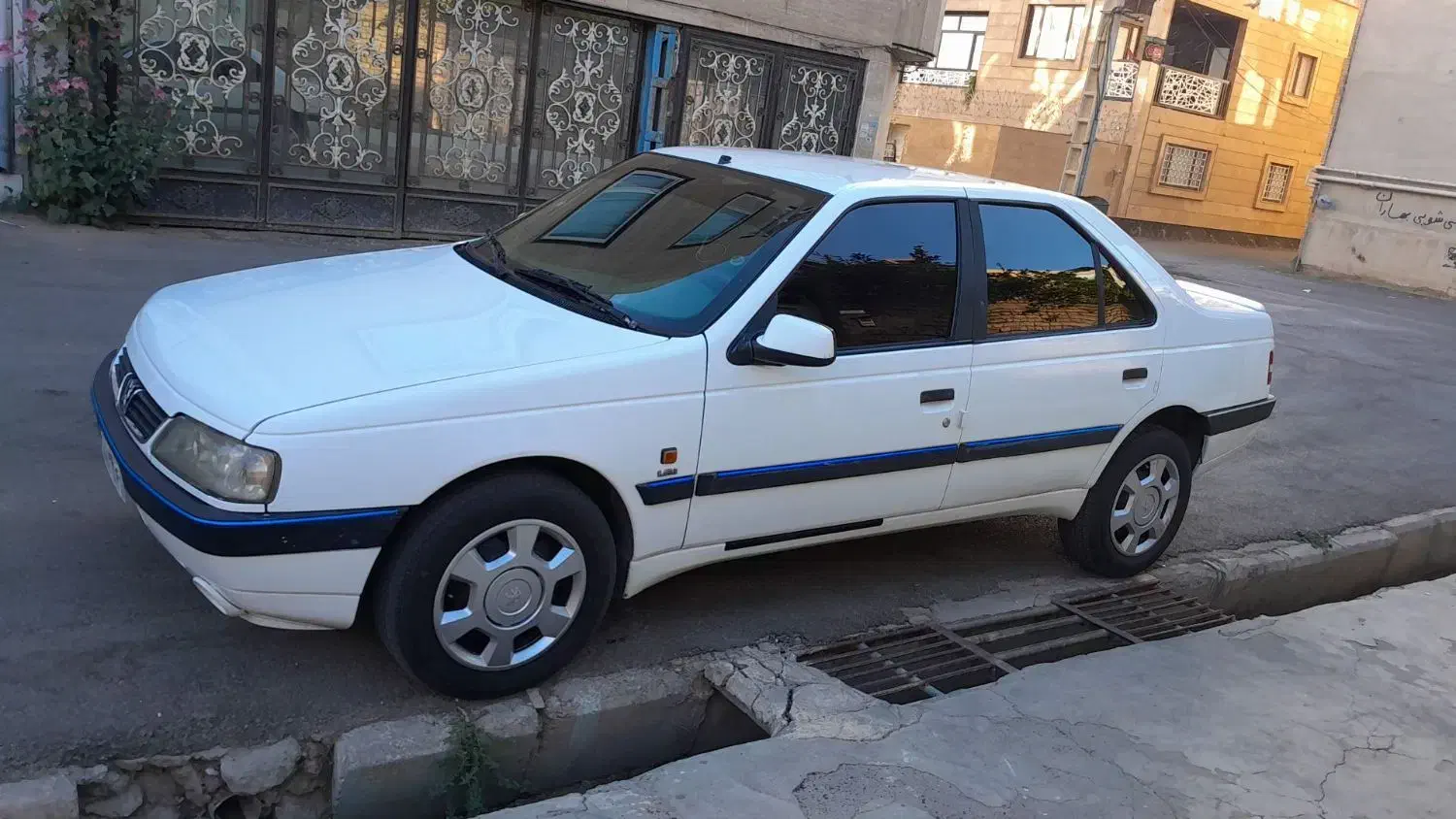 پژو Slx|خودرو سواری و وانت|ازنا, |دیوار