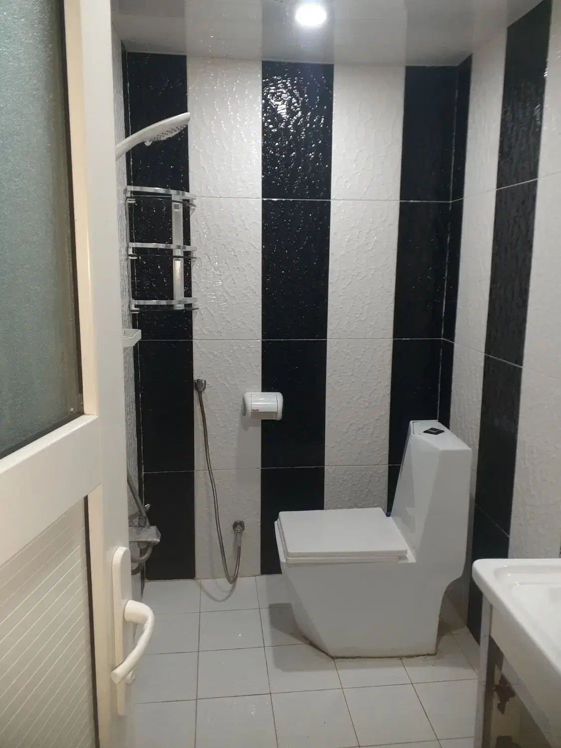 سوئیت شیک وتمیز شبانه|اجارهٔ کوتاهمدت آپارتمان و سوئیت|قشم, |دیوار