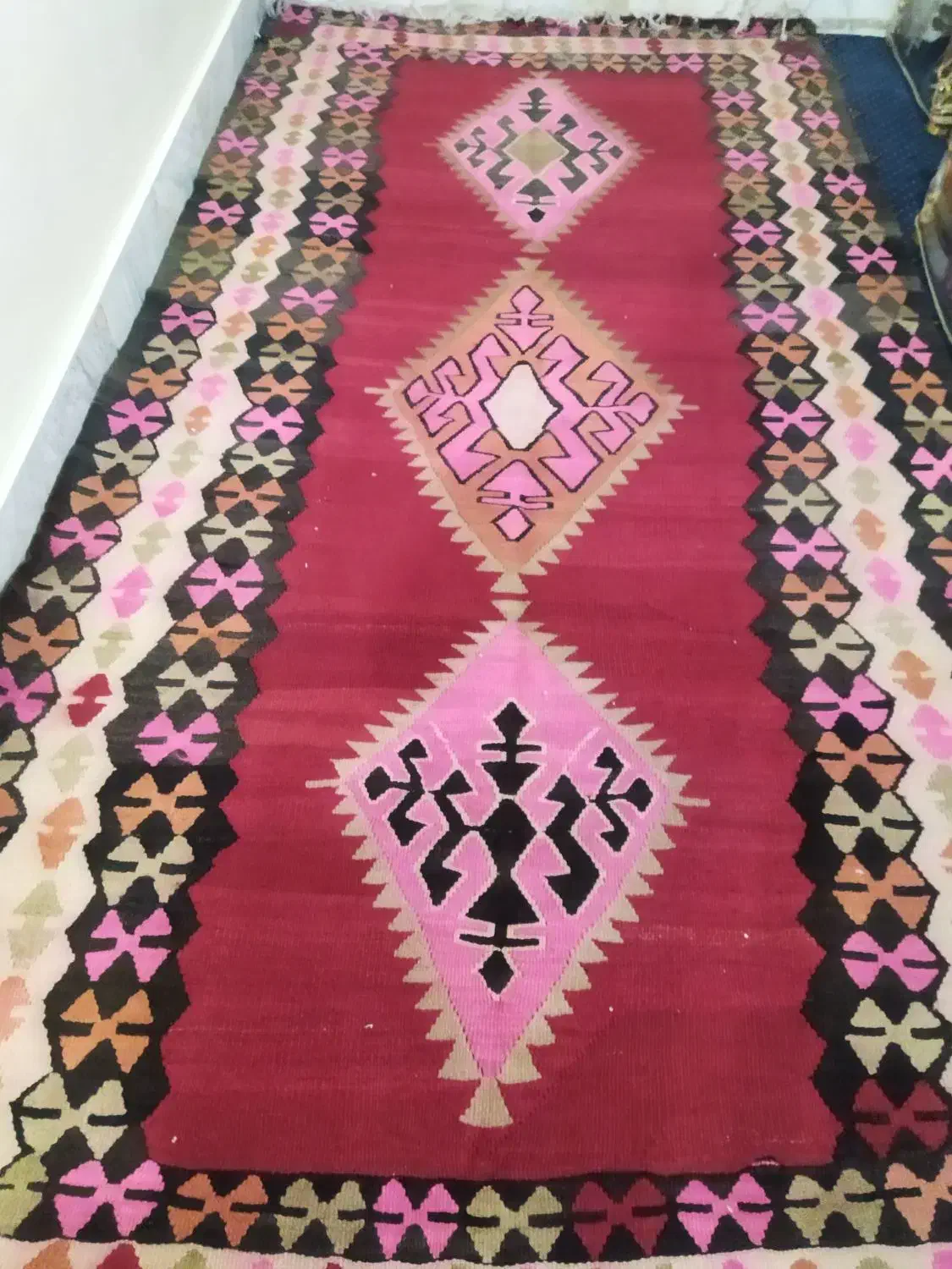 گیلیم جاجیم|گلیم، جاجیم، گبه|فردوسیه, |دیوار