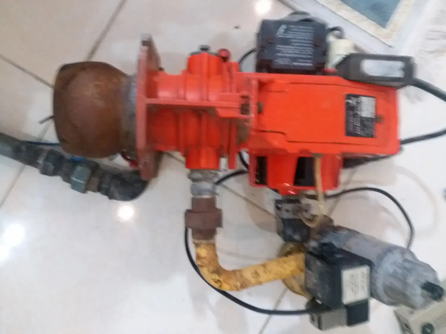 مشعل گازی ایران|ماشینآلات صنعتی|اندیشه, اندیشه فاز ۱|دیوار