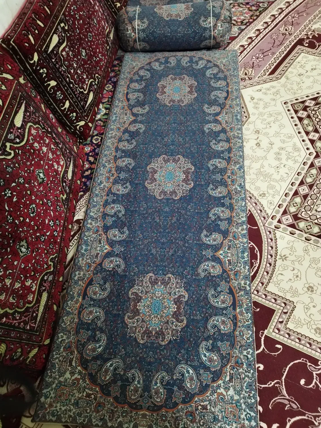 تشک یزدی|رختخواب، بالش، پتو|کرمان, |دیوار