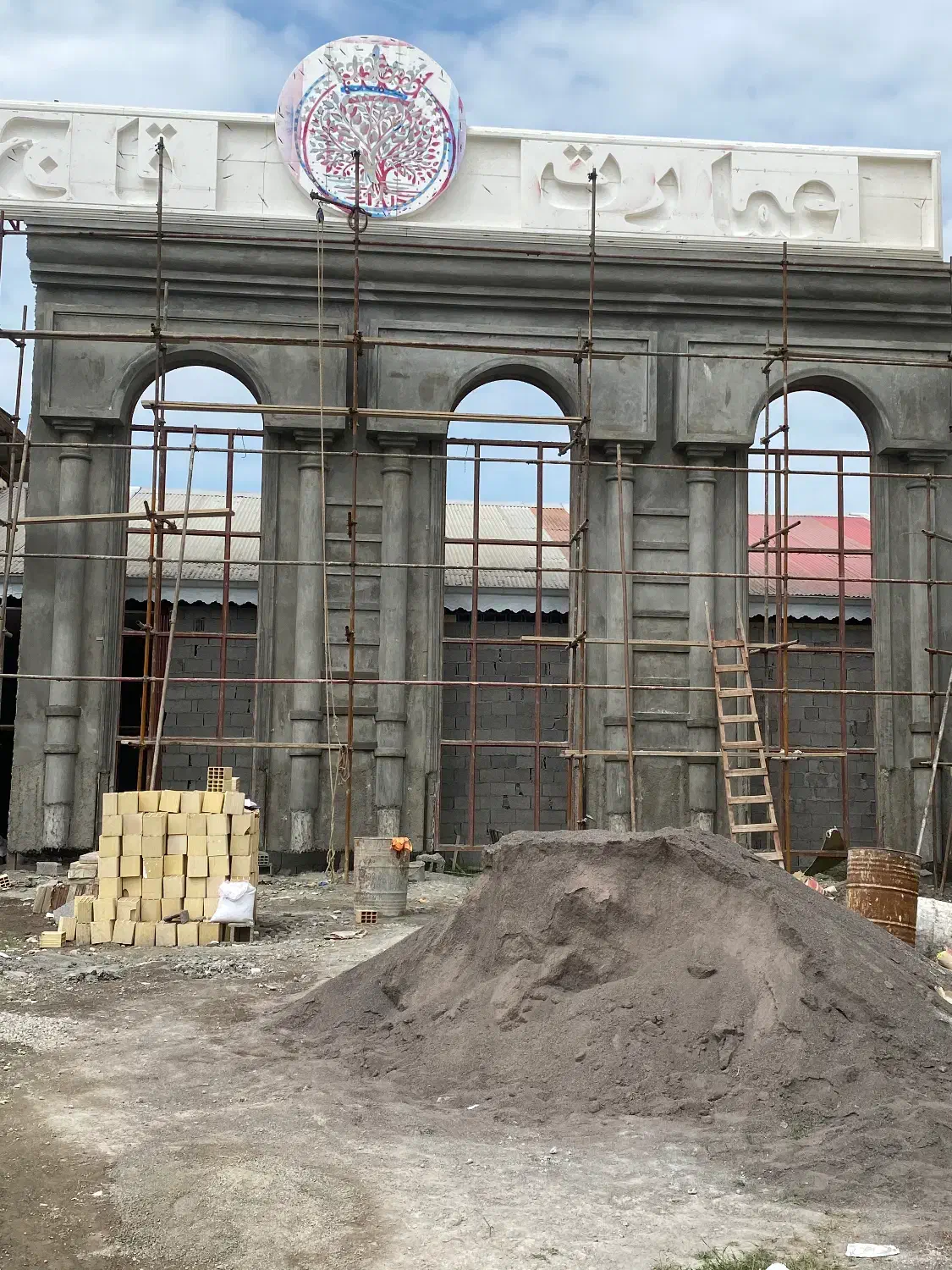 سیمانبری|خدمات پیشه و مهارت|لاهیجان, کوی خزر|دیوار