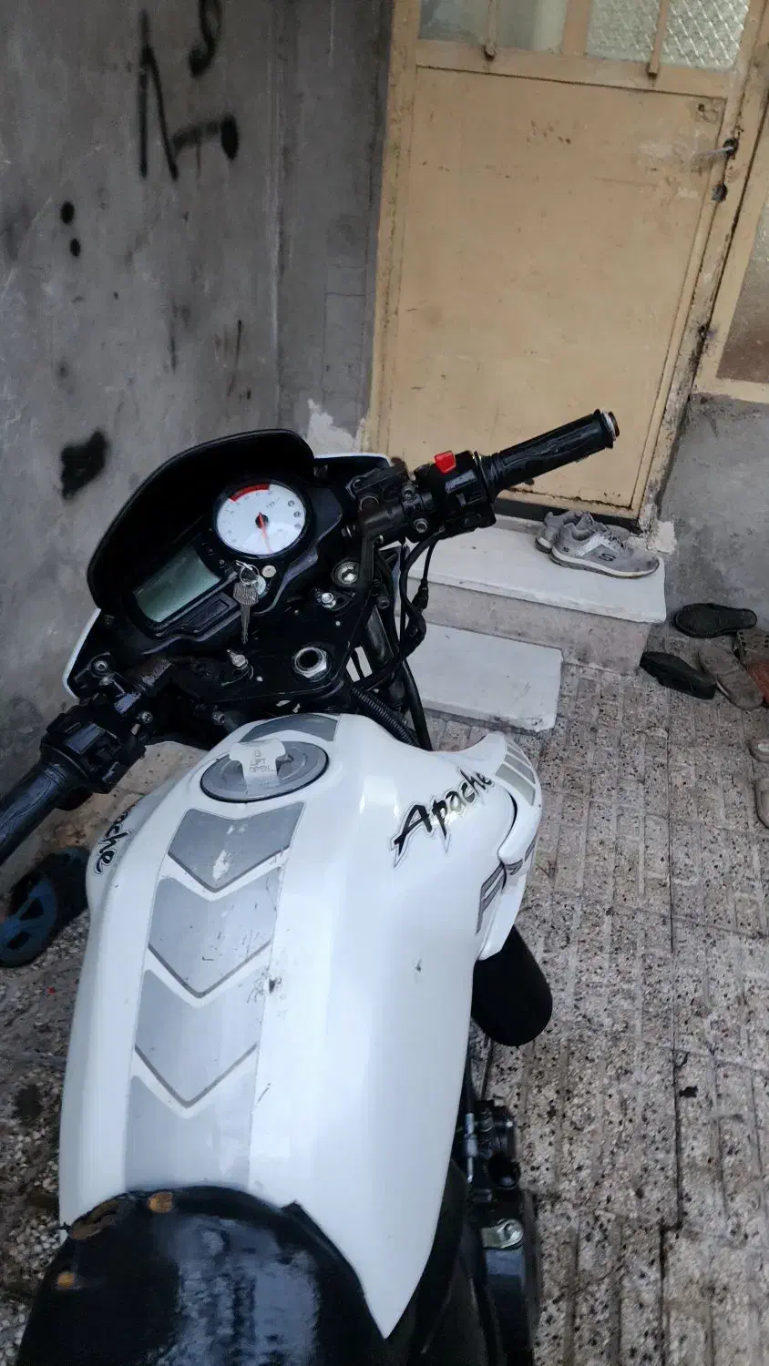 آپاچی 180 مدل 89|موتورسیکلت|اقبالیه, |دیوار