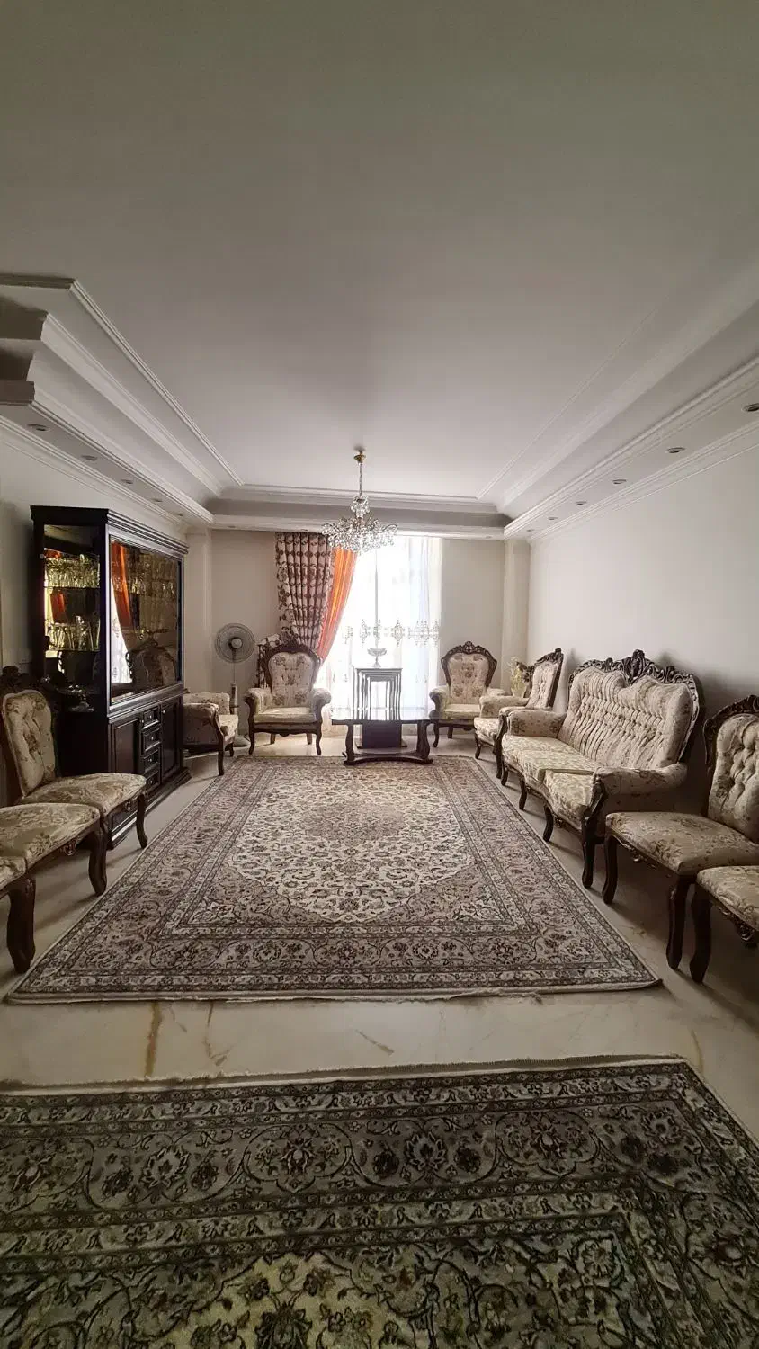 آپارتمان۱۱۸ متری/خیابان ایران/سه خواب/تک واحدی|فروش آپارتمان|تهران, ایران|دیوار