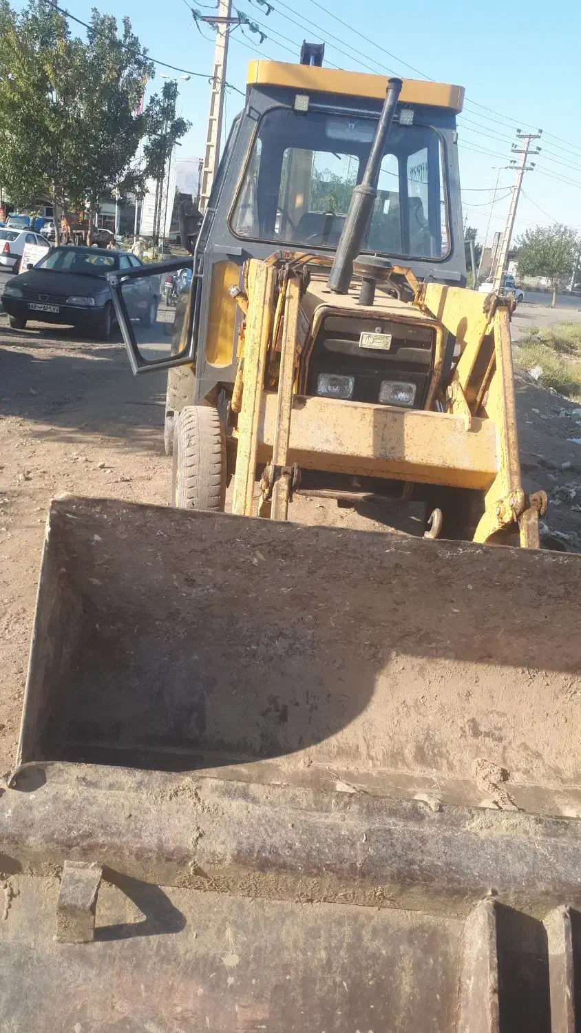 بیل بکو مدل72|خودرو سنگین|خوی, |دیوار