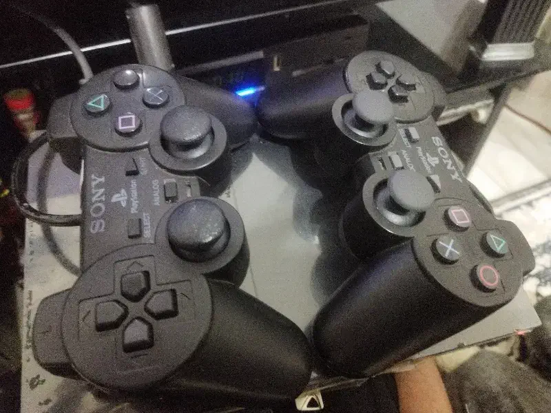 یک‌دستکاه‌پلیسشن‌2‌درحدنو|کنسول، بازی ویدئویی و آنلاین|بومهن, |دیوار