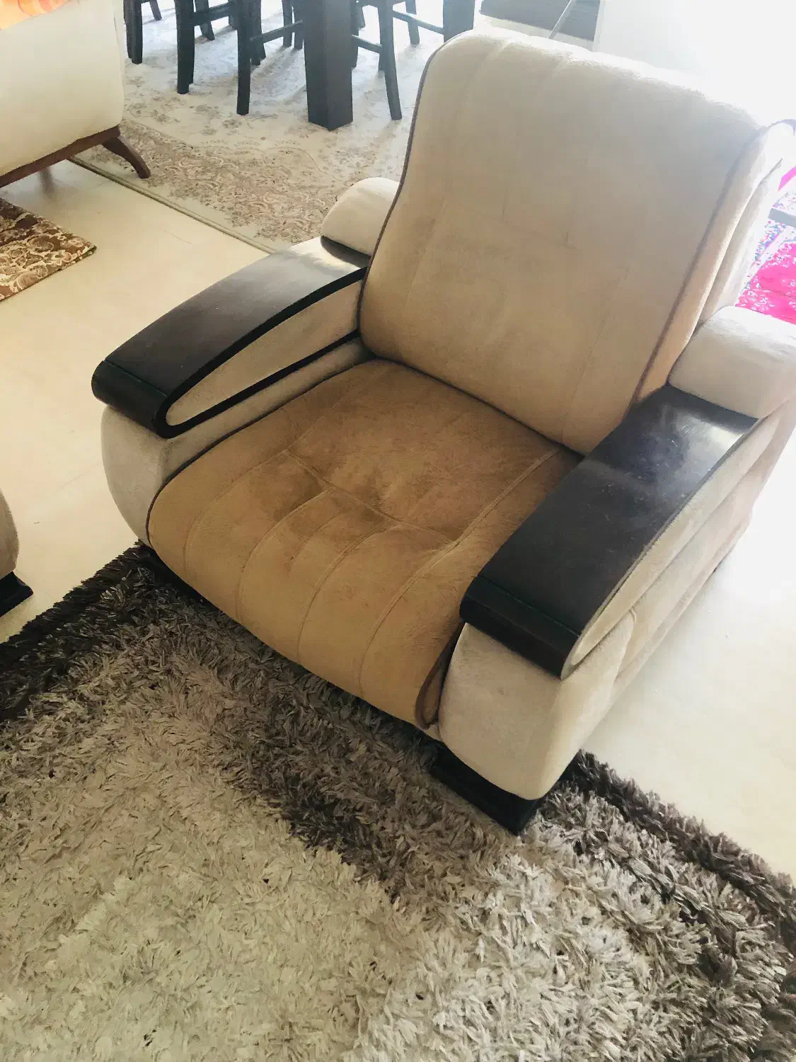 مبل ۴ نفره|مبلمان خانگی و میز عسلی|تهران, شهرک چیتگر|دیوار