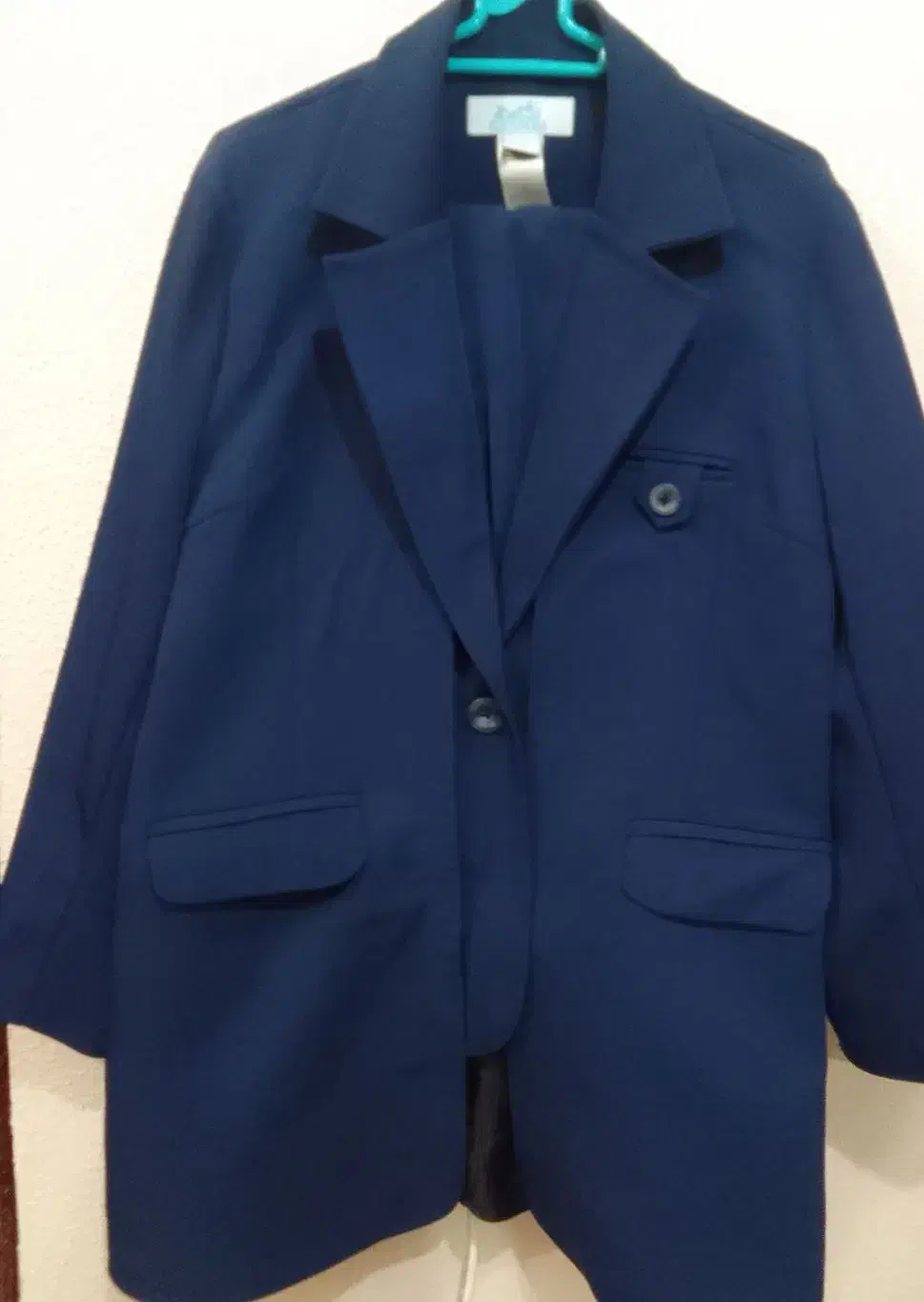 کت وشلوار خانمی در دورنگ مشکی وسورمه ای|لباس|آبادان, |دیوار