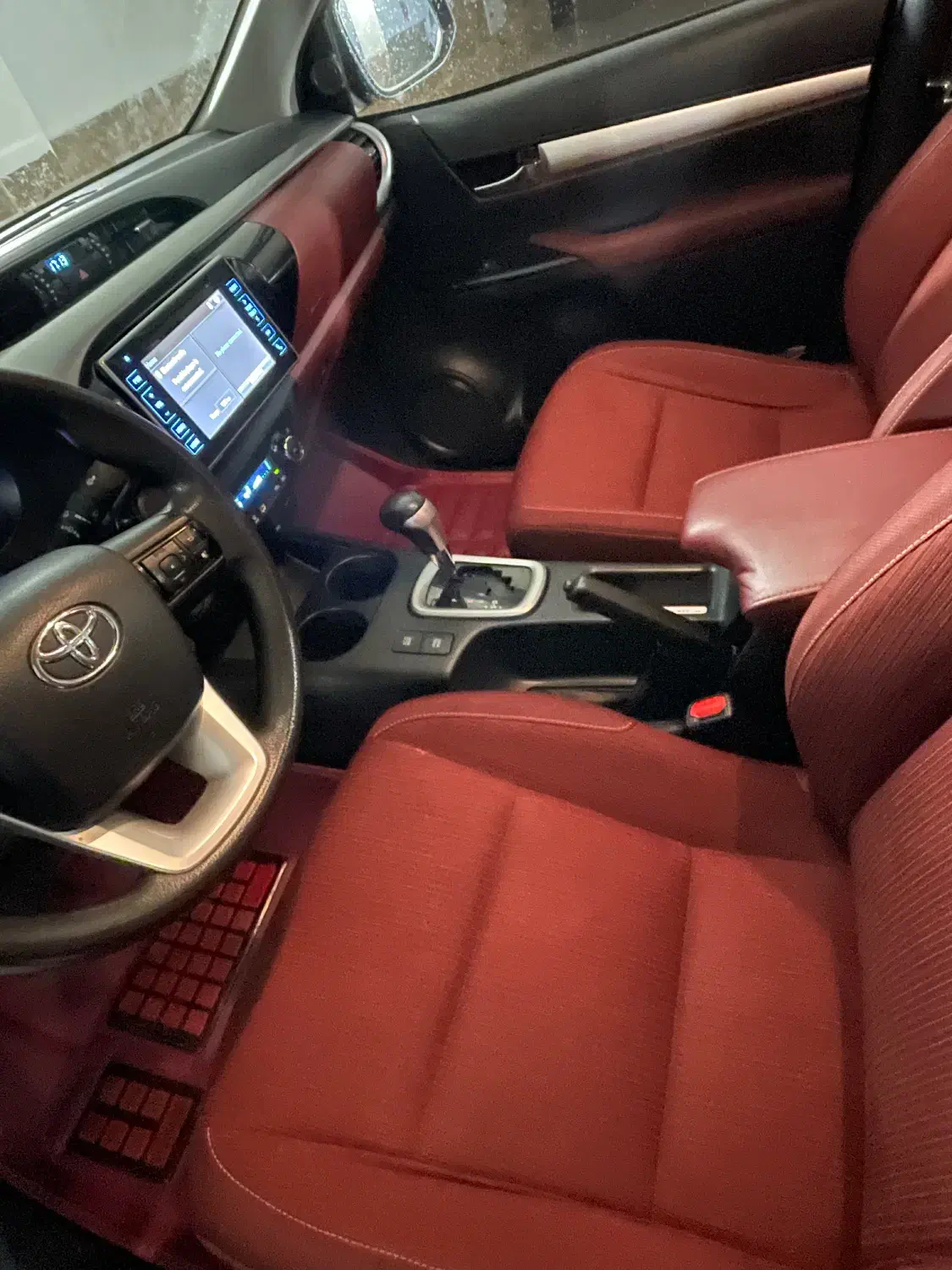 تویوتا هایلوکس ۲۰۱۶ اتوماتیک|خودرو سواری و وانت|تهران, دارآباد|دیوار