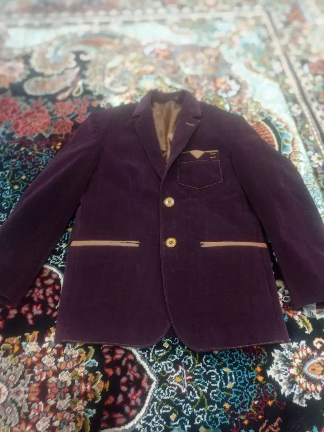 لباس بچگانه|کفش و لباس بچه|نیشابور, گنبد سبز|دیوار