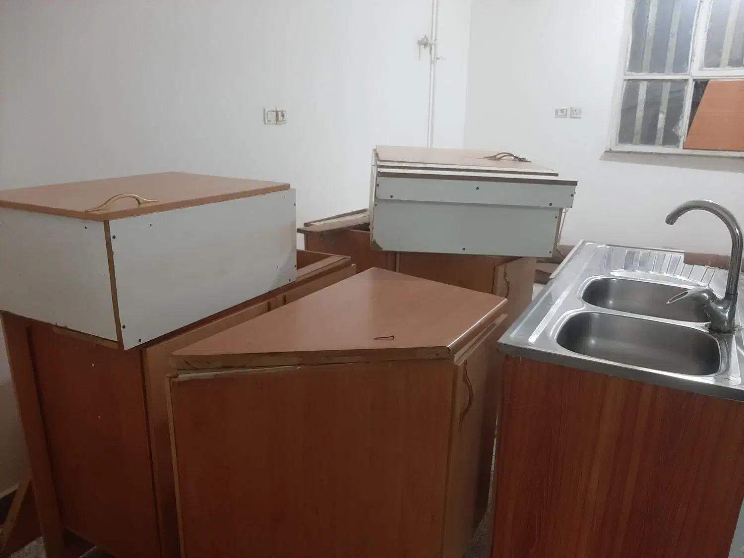 کابینت دست دوم|مصالح و تجهیزات ساختمان|اهواز, سپیدار|دیوار