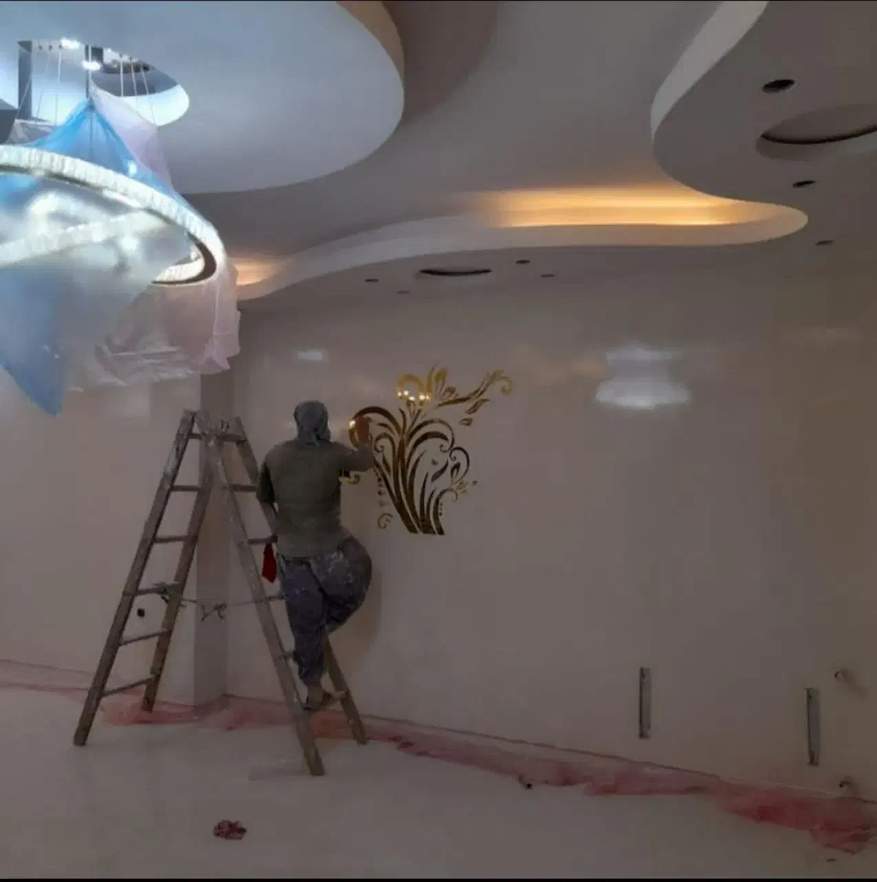 نقاشی ساختمان بلکا پتینه مولتی کالر کاغذ دیواری|خدمات پیشه و مهارت|ری, دولتآباد|دیوار