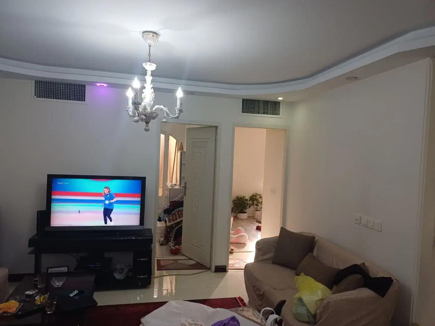 اپارتمان ۹۰ متری تک واحدی