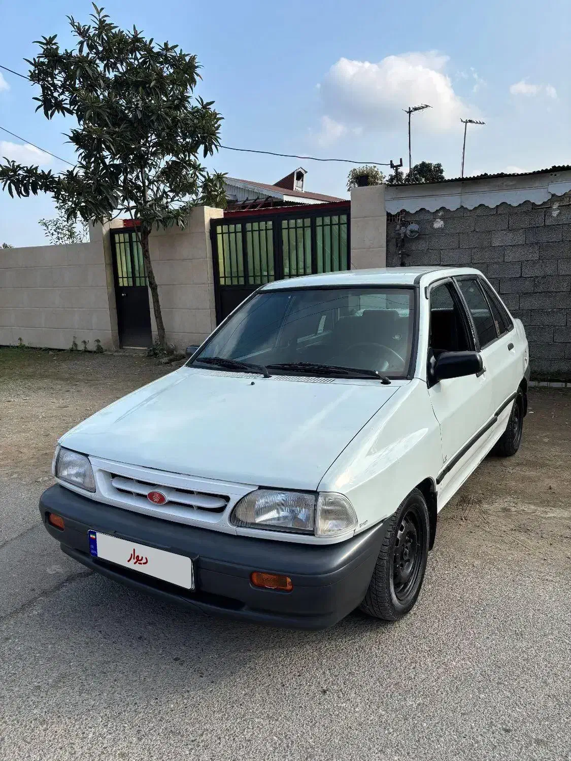 خودرو سواری|خودرو سواری و وانت|رشت, منظریه|دیوار