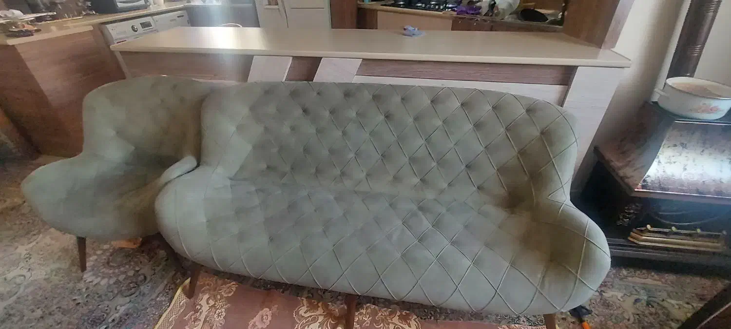 مبل هفت نفره و بوفه|مبلمان خانگی و میز عسلی|مشهد, چهارچشمه|دیوار