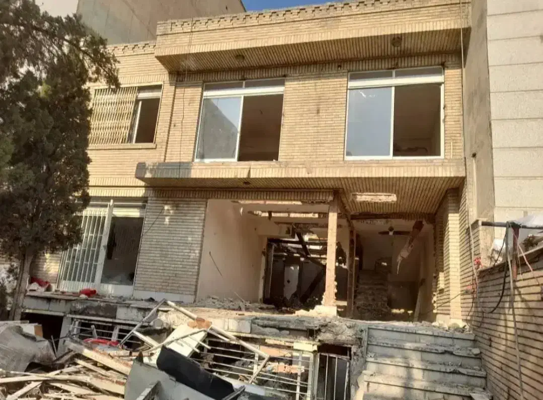 تخریب و کنده کاری تا ساخت و ساز ساختمان|خدمات پیشه و مهارت|مهریز, |دیوار