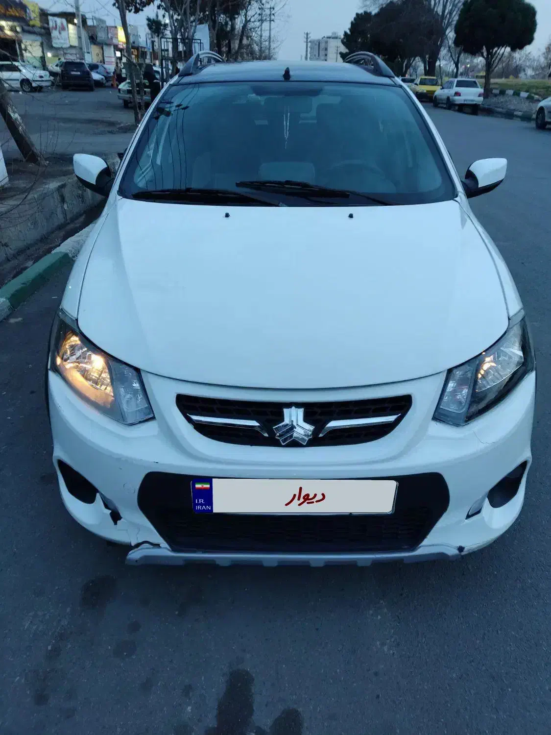 کویک r سفید مشکی|خودرو سواری و وانت|قرچک, زیبا شهر|دیوار