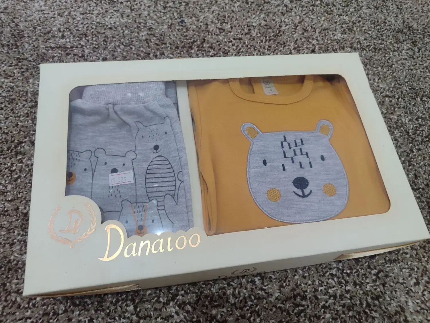 لباس نوزادی|کفش و لباس بچه|عباس‌آباد, |دیوار