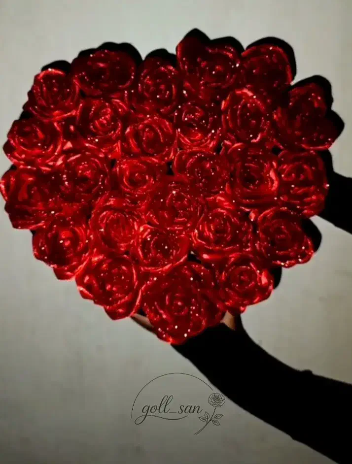 باکس روبانی مناسب شب یلدا و هدیه دادن|گل مصنوعی|دالاهو, |دیوار