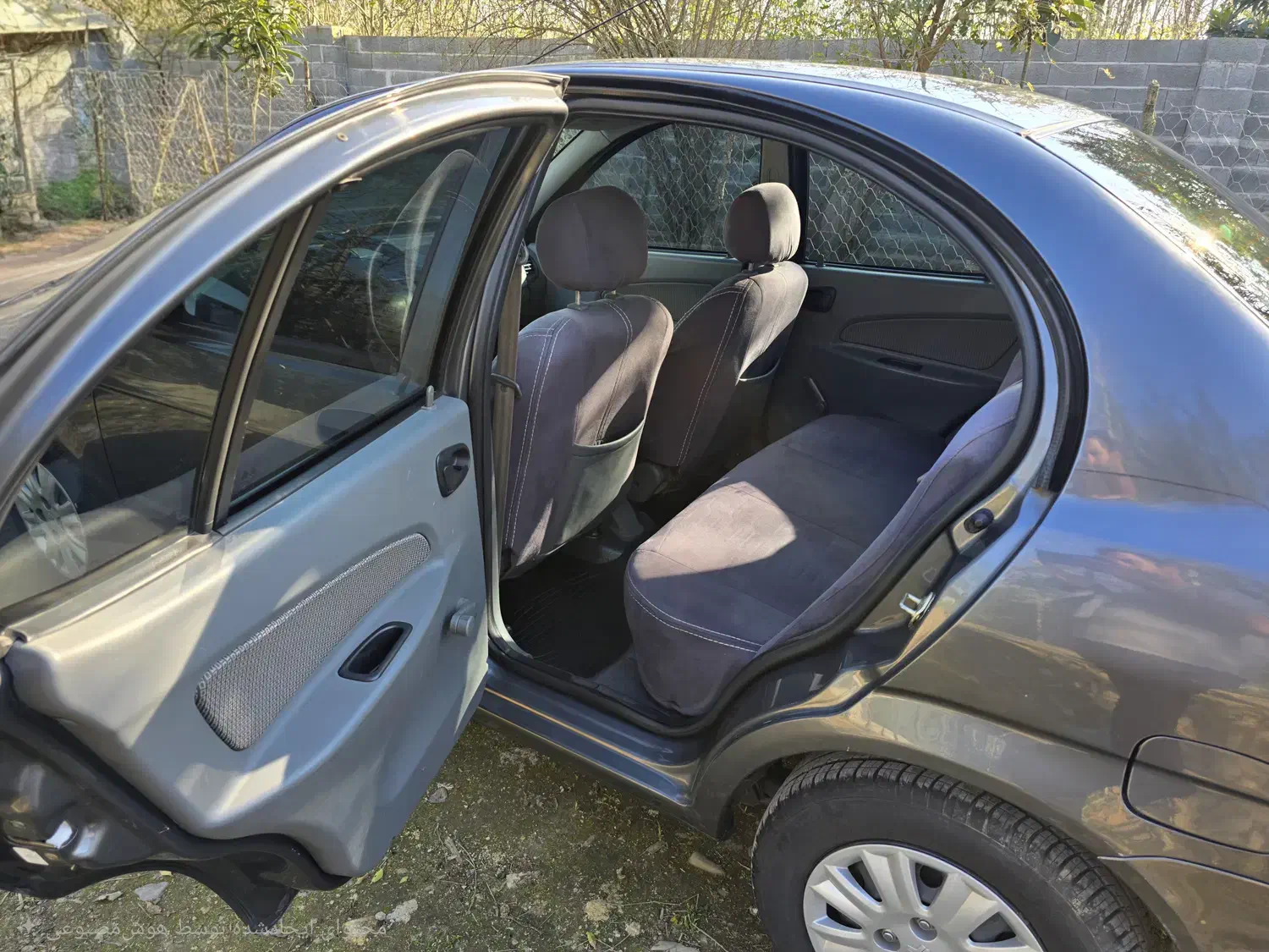 تیبا صندوق دار مدل ۹۸(کارکرد ۱۰۰.۰۰۰)|خودرو سواری و وانت|سیاهکل, |دیوار