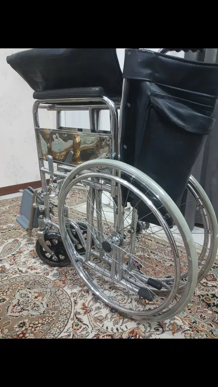 ویلچر خارجی|آرایشی، بهداشتی، درمانی|مشهد, سیلو|دیوار