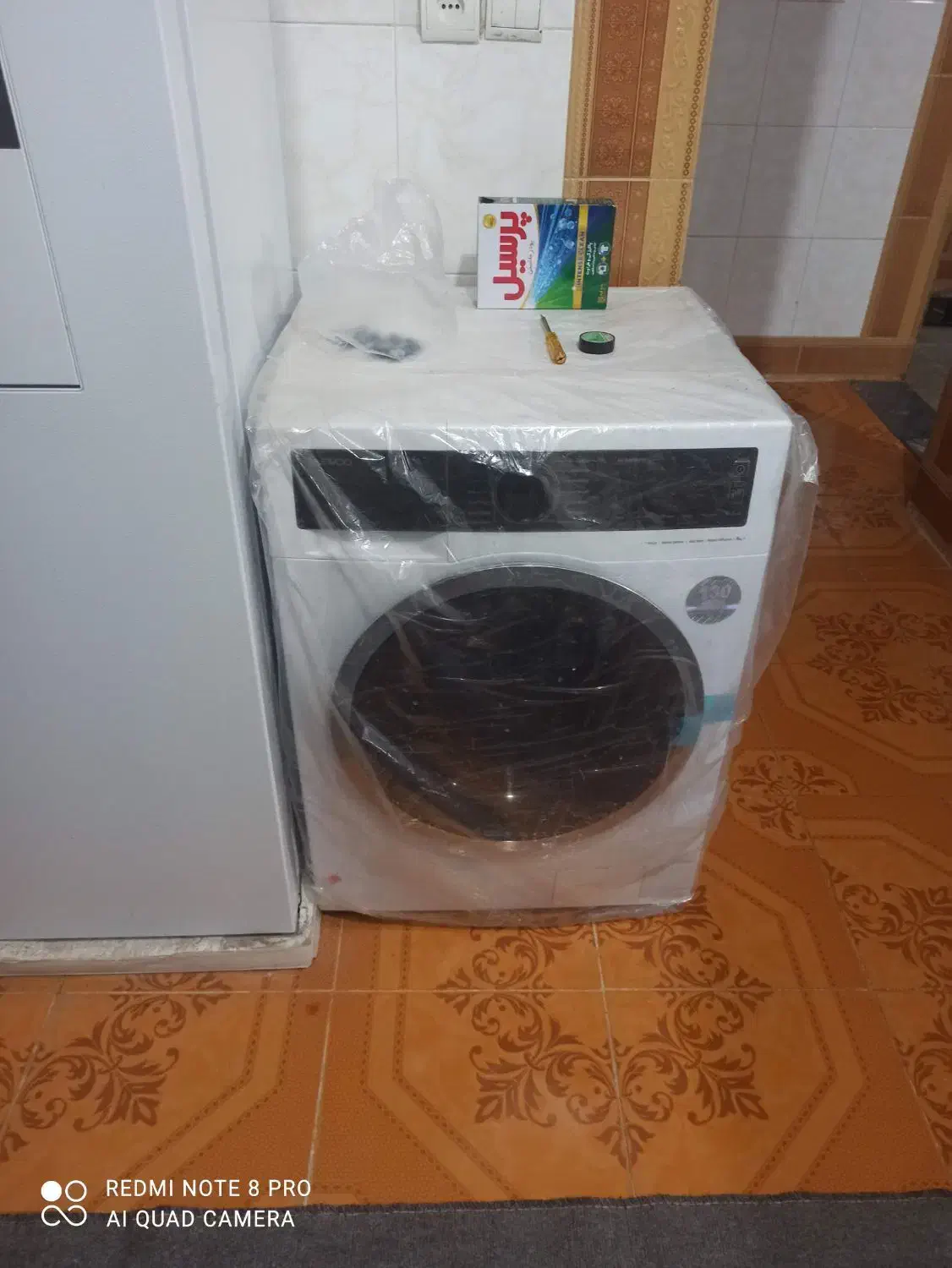 ال ای دی ۶۵ اینچ با زیرش|تلویزیون و پروژکتور|ایذه, |دیوار