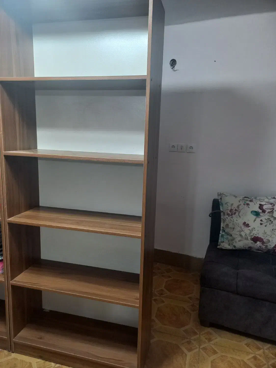 فروش کتابخانه و مبل ال ۴ نفره|مبلمان خانگی و میز عسلی|شیراز, سینما سعدی|دیوار