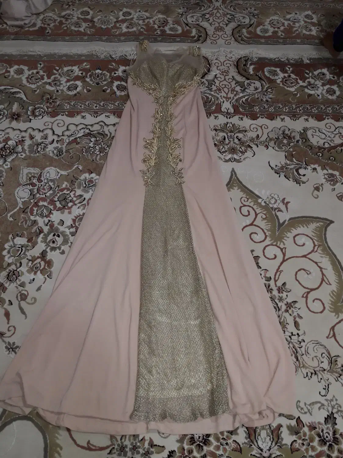 لباس مجلسی|لباس|نورآباد, |دیوار