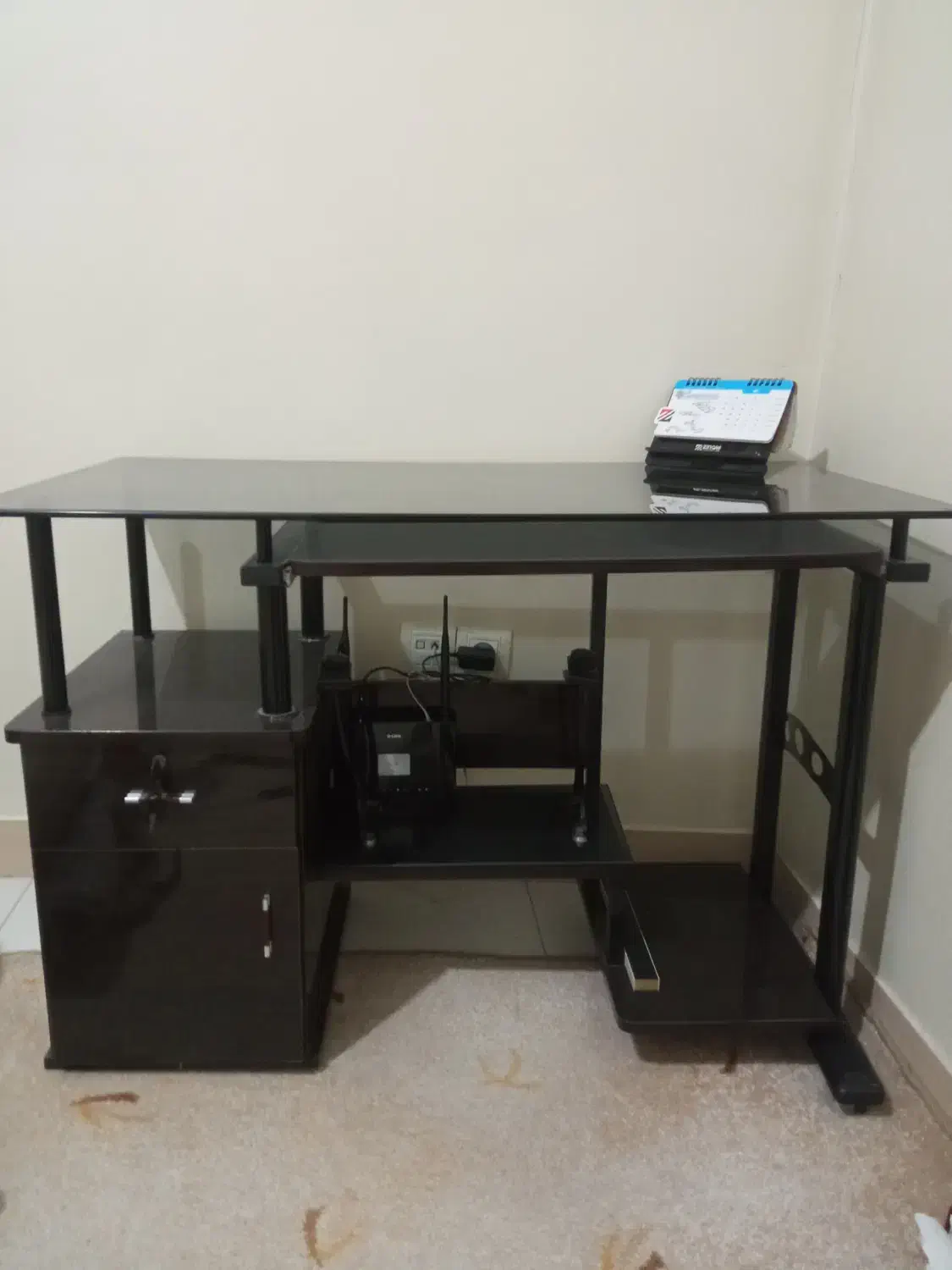 میز کامپیوتر|میز تحریر و کامپیوتر|اسلام‌شهر, شهرک واوان|دیوار