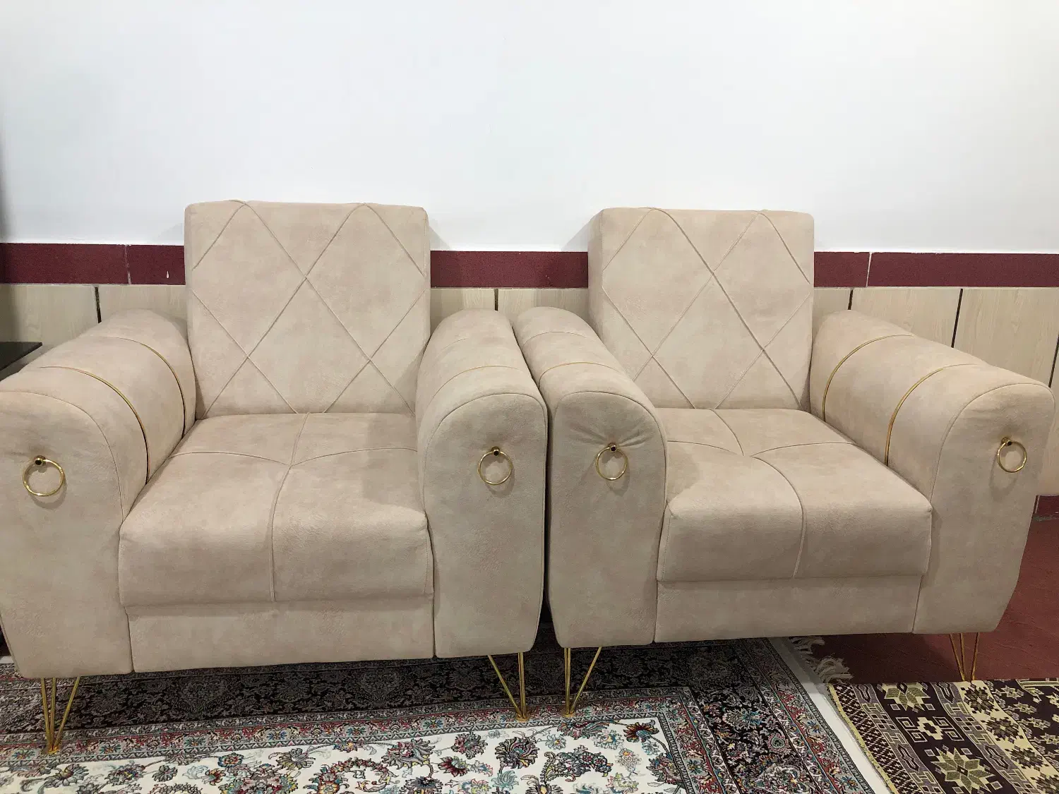 مبل و جلو مبلی کاملا نو 7نفره|مبلمان خانگی و میز عسلی|بوکان, |دیوار