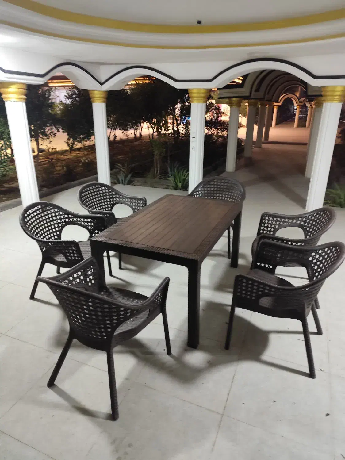 مبل میز و صندلی پلاستیکی حصیر بافت رستوران باغی|کافیشاپ و رستوران|دزفول, |دیوار