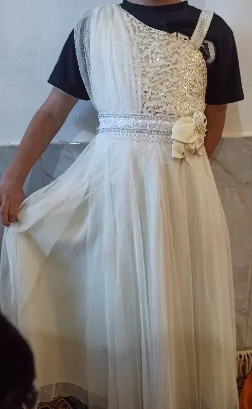 لباس مجلسی دخترانه|کفش و لباس بچه|شهرکرد, |دیوار