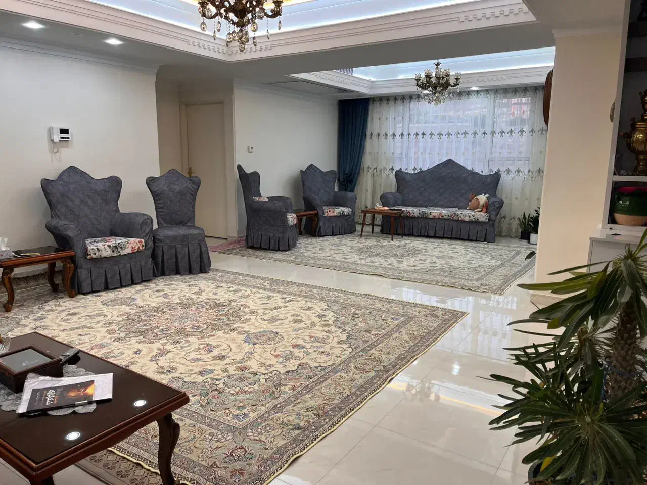 واحد اجاره ۱۱۳متری دریاچه چیتگر برج مجلل نگین ساحل