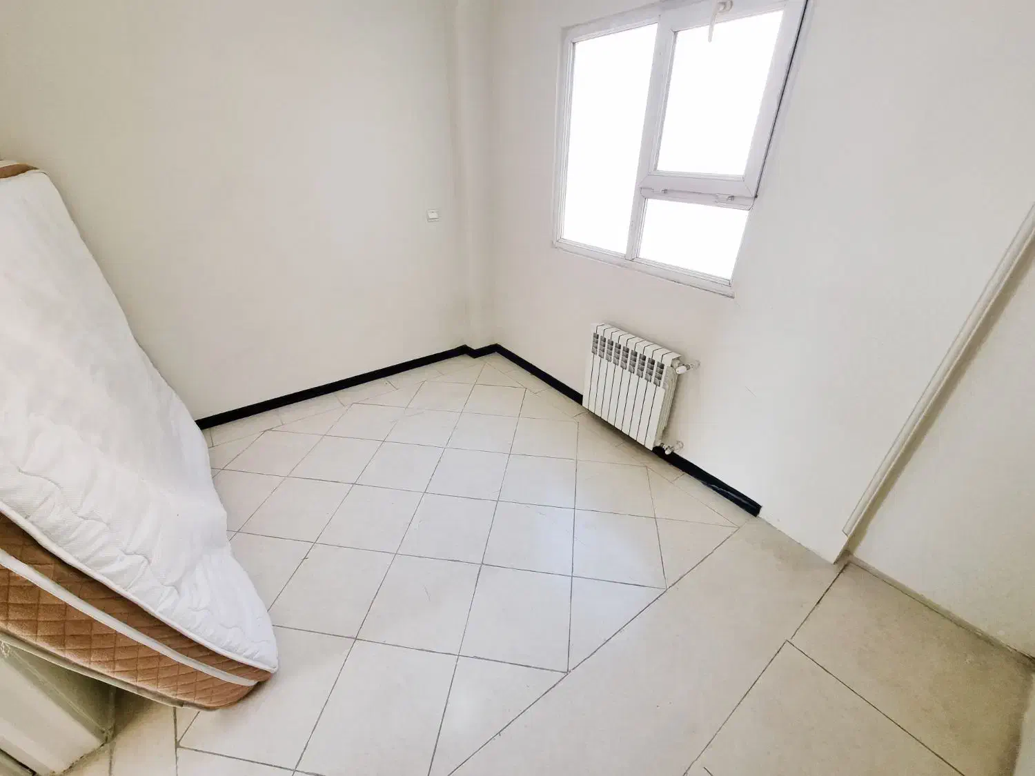 هفت تیر بهارشمالی ۸۵ متر دو خواب با امکانات