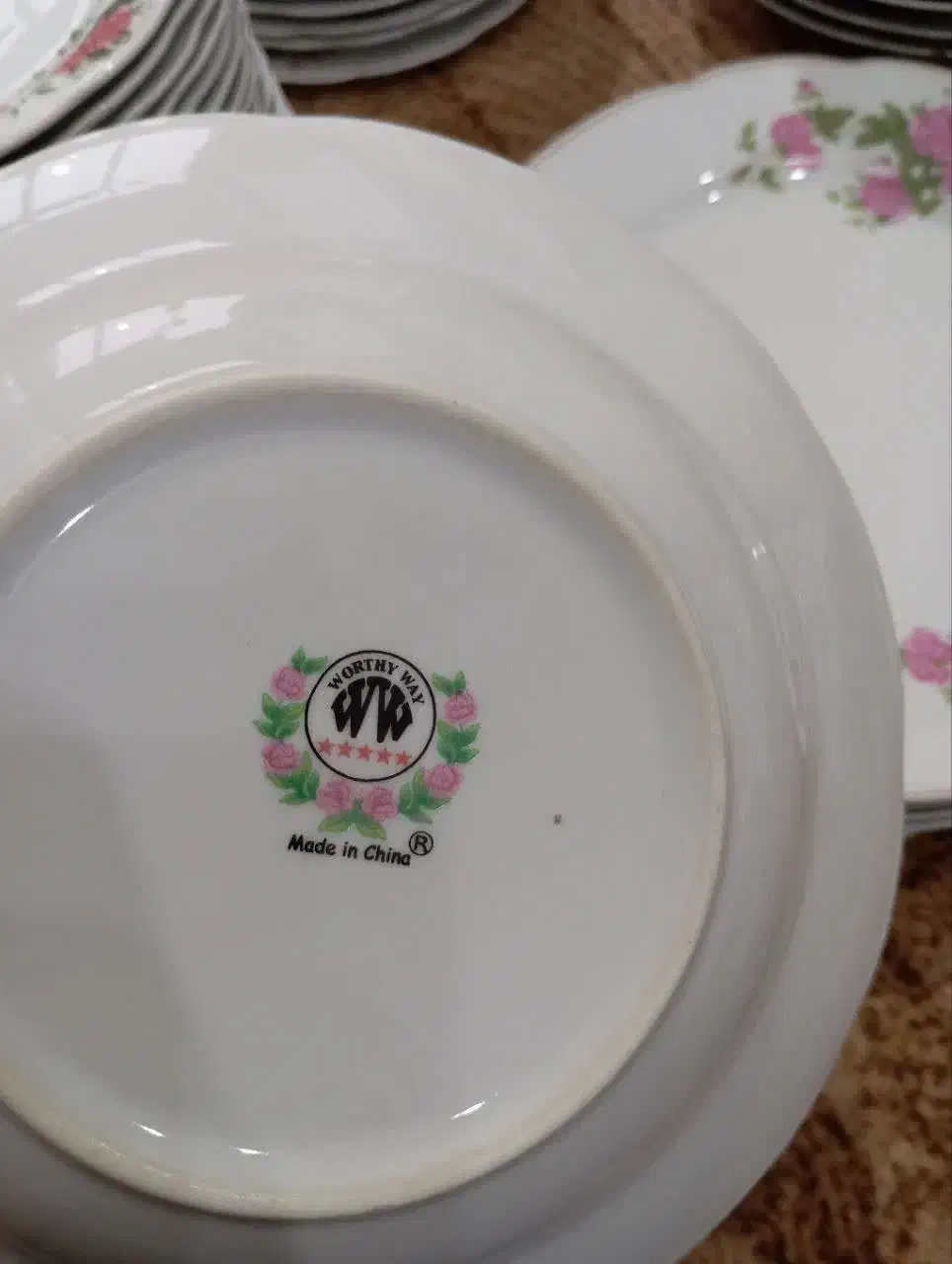 ظروف چینی (دست)|ظروف سرو و پذیرایی|قم, شاد قلی|دیوار