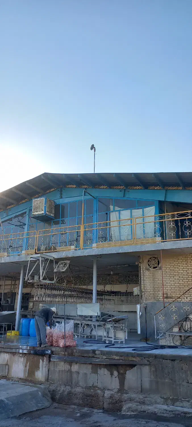 استخدام کارگر ساده همراه با حقوق و مزایا|استخدام صنعتی، فنی، مهندسی|اصفهان, قهجاورستان|دیوار