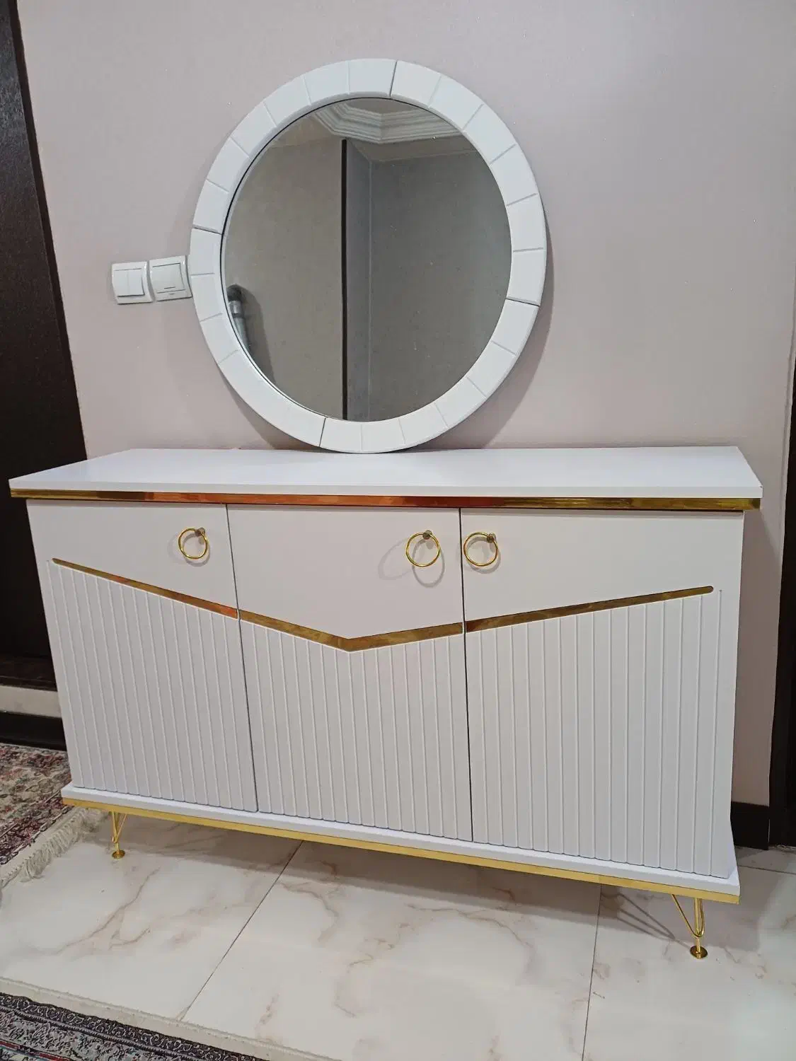 میز و کنسول|بوفه، ویترین، کنسول|شهریار, شهرک شاهد|دیوار