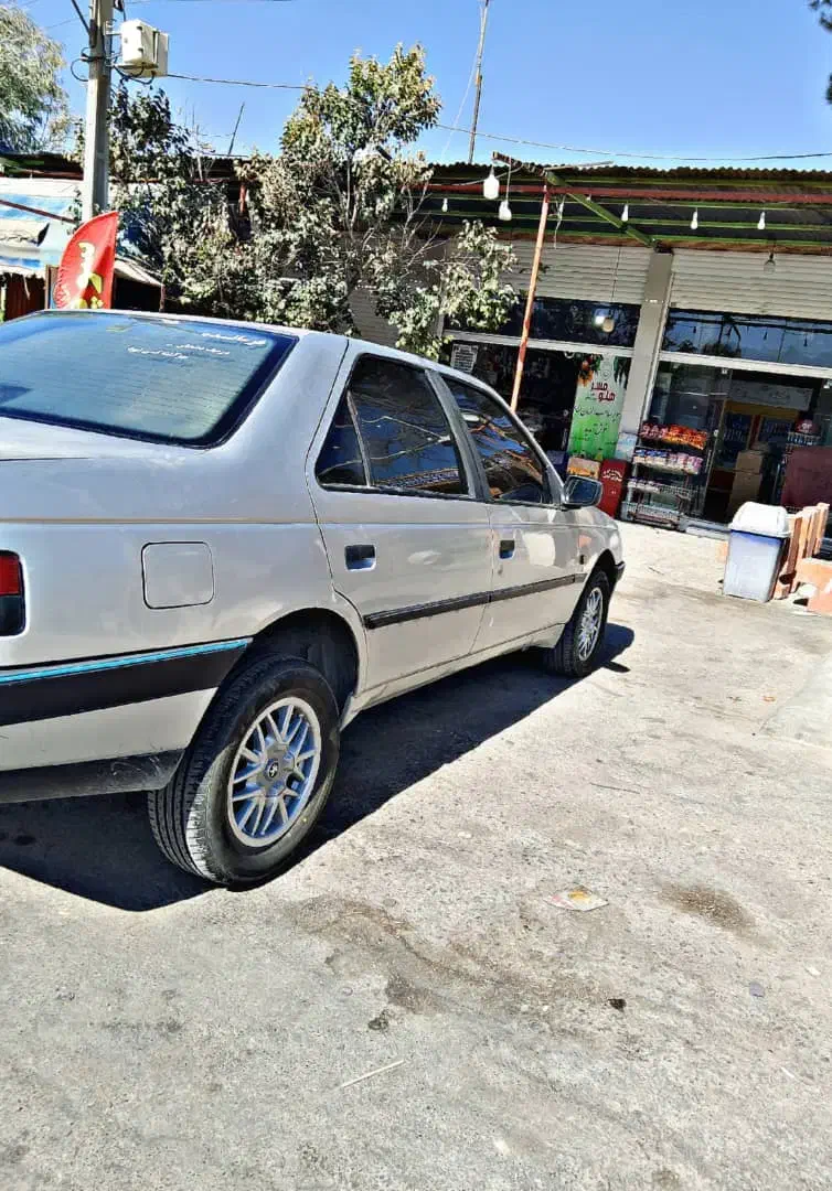 پژو405رنگ نقره ای|خودرو سواری و وانت|سرباز, |دیوار