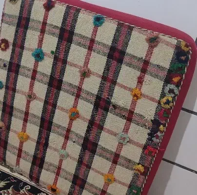 پشتی ترکی|پشتی|فیروزآباد (فارس), |دیوار