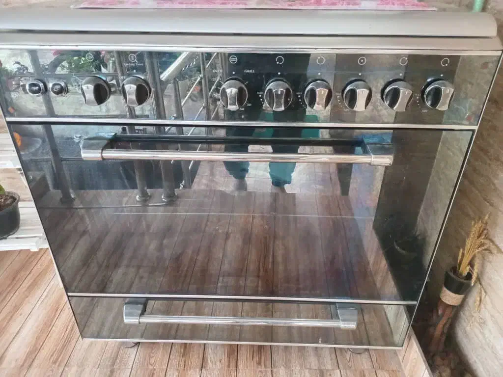 گاز فر ۵ شعله آلتون در حد نو|اجاق گاز و لوازم برقی پخت‌وپز|بابل, |دیوار