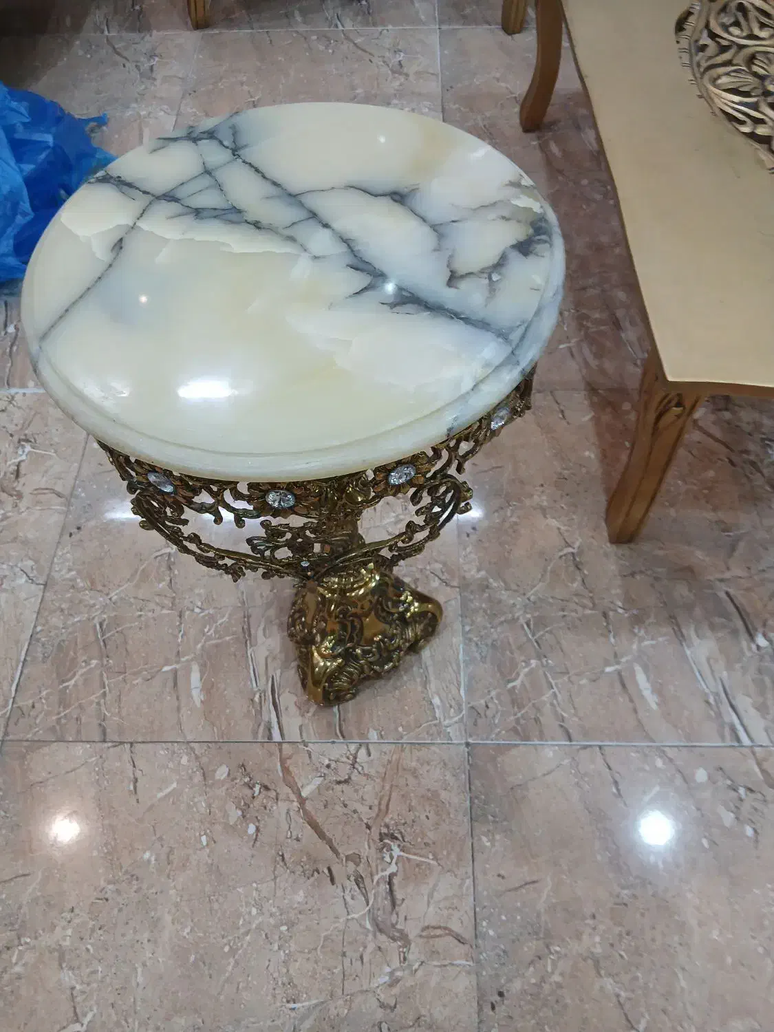 برنز|مجسمه، تندیس، ماکت|شهر ری, هاشم‌آباد|دیوار