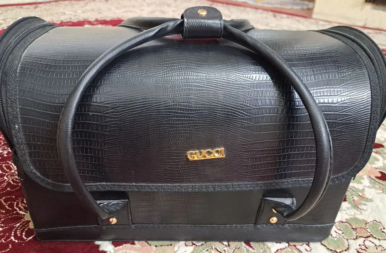 کیف ارایشی|آرایشگاه و سالن‌های زیبایی|آباده, |دیوار