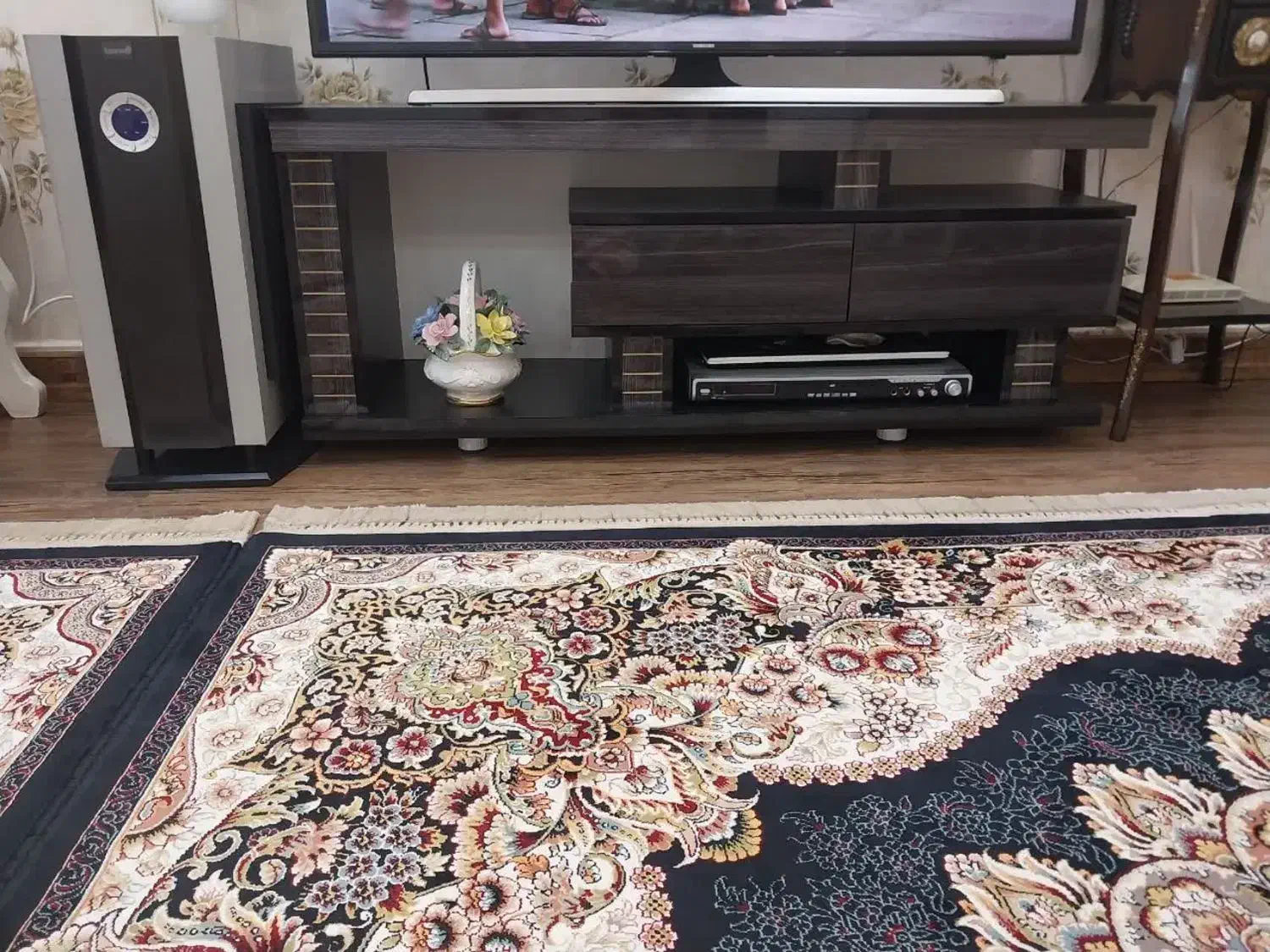 میز تلویزیون|میز تلویزیون|ری, فیروزآبادی|دیوار