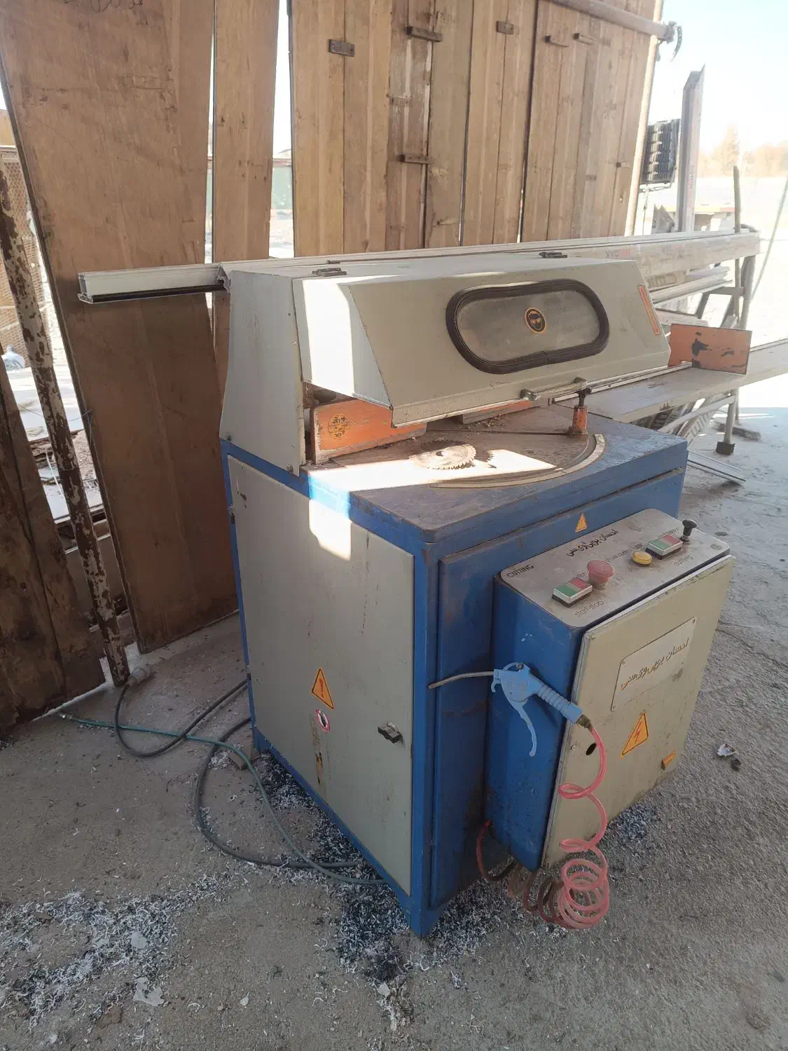 دستگاه یو پی وی سی|ماشین‌آلات صنعتی|چهاردانگه (تهران), |دیوار